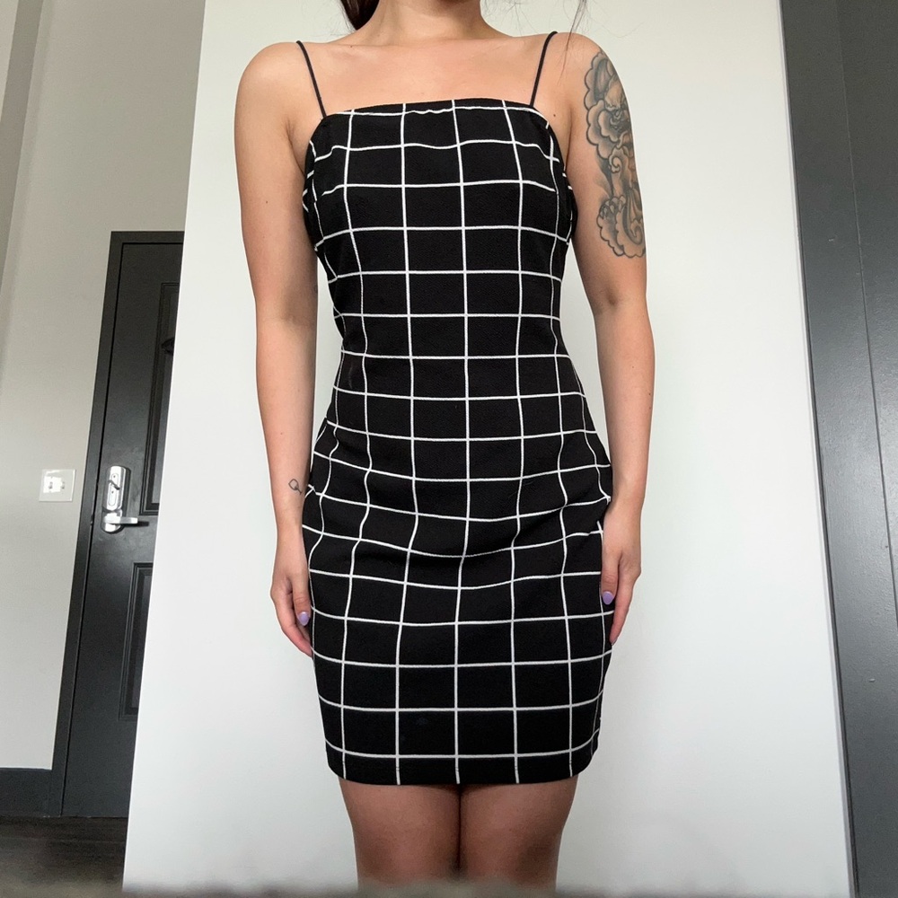 🎃Black and white spaghetti strap dress